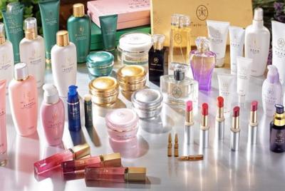 西安女孩如何憑借專業與真誠，成為化妝品銷售行業的佼佼者